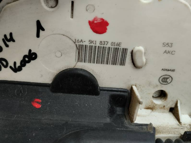 CERRADURA PUERTA DELANTERA DERECHA VOLKSWAGEN POLO 2014 1.2 TDI (75 CV)