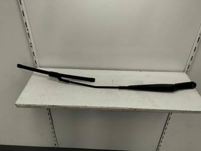 BRAZO LIMPIA DELANTERO DERECHO VOLKSWAGEN POLO 2014 1.2 TDI (75 CV)