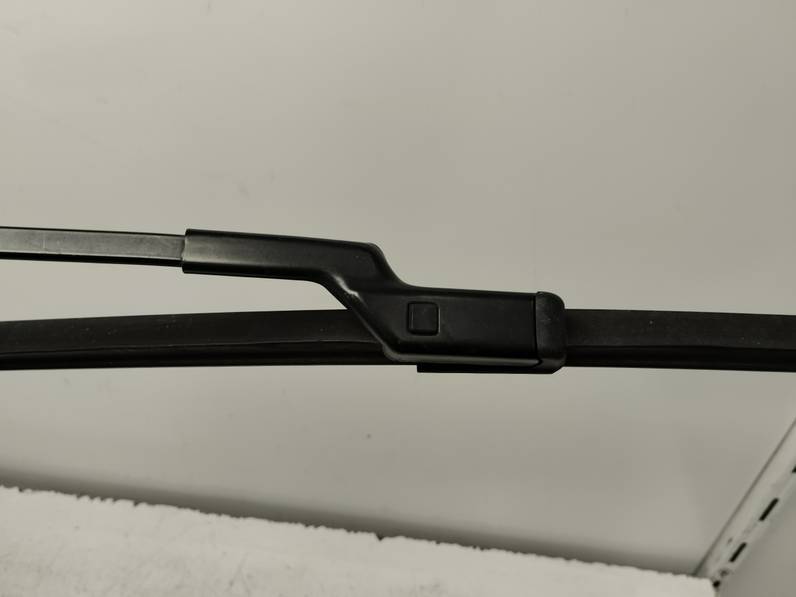 BRAZO LIMPIA DELANTERO DERECHO VOLKSWAGEN POLO 2014 1.2 TDI (75 CV)