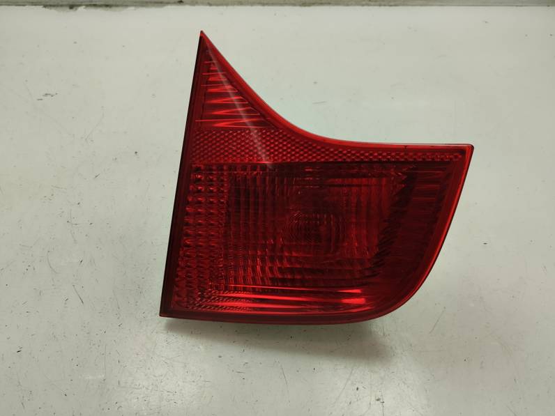 PILOTO TRASERO DERECHO AUDI A4 BERLINA 2007 2.0 20V (131 CV)