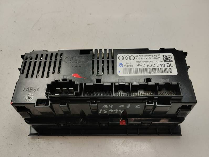 MANDO CLIMATIZADOR AUDI A4 BERLINA 2007 2.0 20V (131 CV)