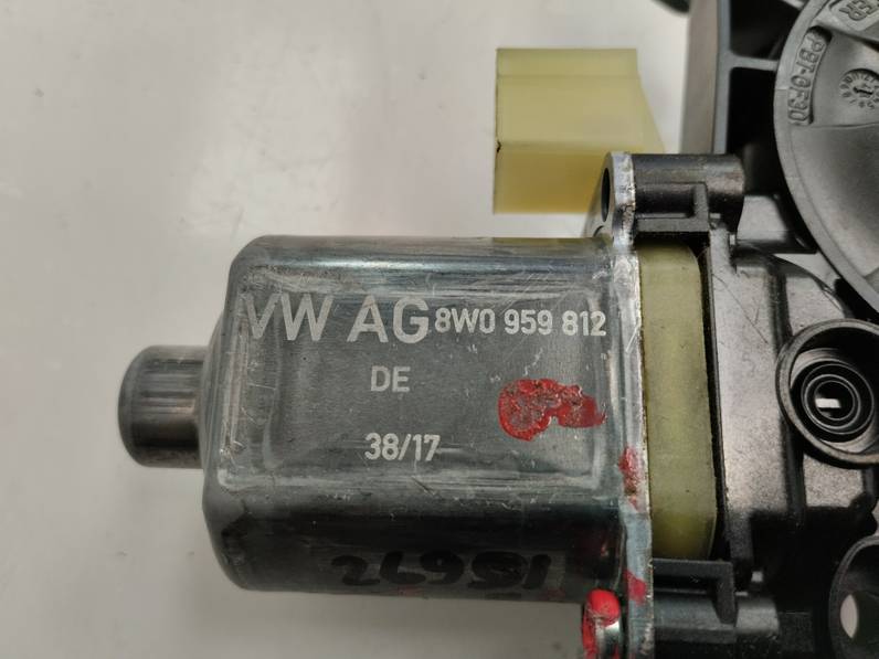 MOTOR ELEVALUNAS TRASERO DERECHO AUDI A4 AVANT 2017 2.0 16V TDI (150 CV)