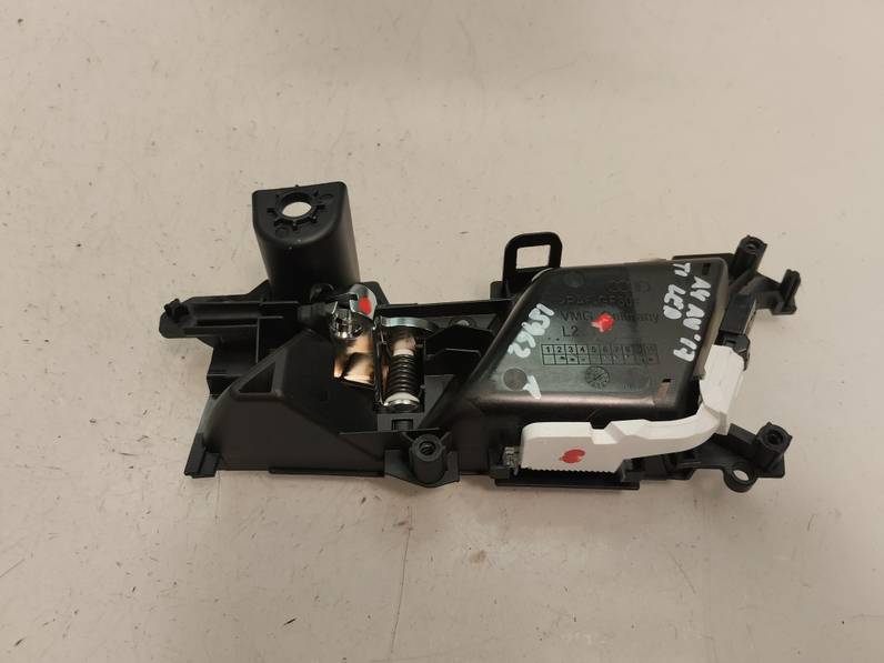 MANETA INTERIOR TRASERA IZQUIERDA AUDI A4 AVANT 2017 2.0 16V TDI (150 CV)