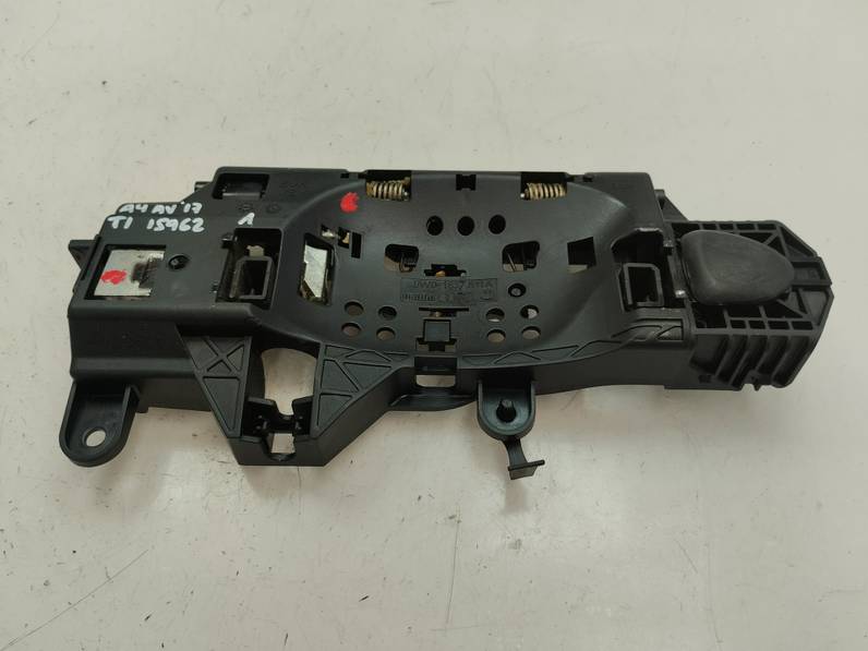 MANETA EXTERIOR TRASERA IZQUIERDA AUDI A4 AVANT 2017 2.0 16V TDI (150 CV)