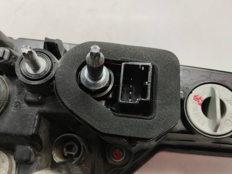 PILOTO TRASERO DERECHO INTERIOR AUDI A4 AVANT 2017 2.0 16V TDI (150 CV)