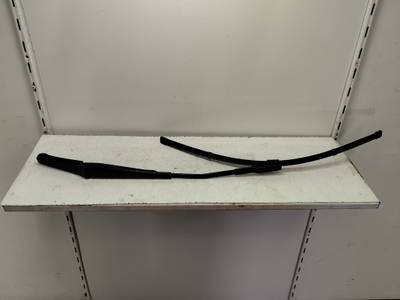 BRAZO LIMPIA DELANTERO IZQUIERDO AUDI A4 AVANT 2017 2.0 16V TDI (150 CV)