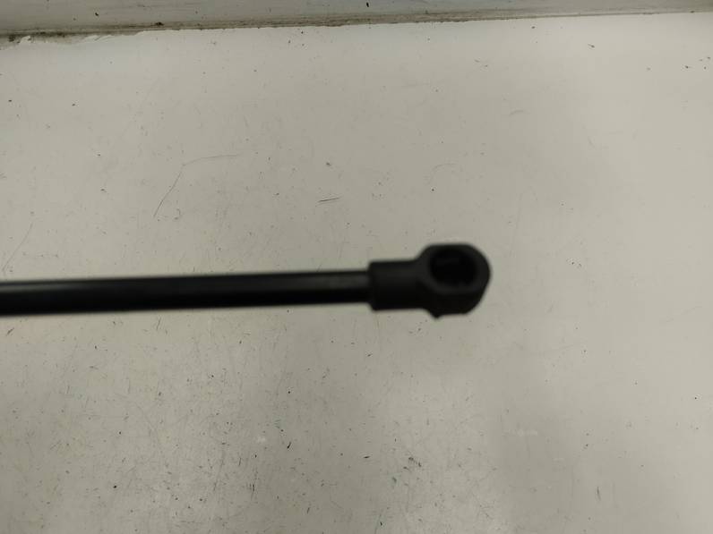 AMORTIGUADOR CAPOT AUDI A4 AVANT 2017 2.0 16V TDI (150 CV)