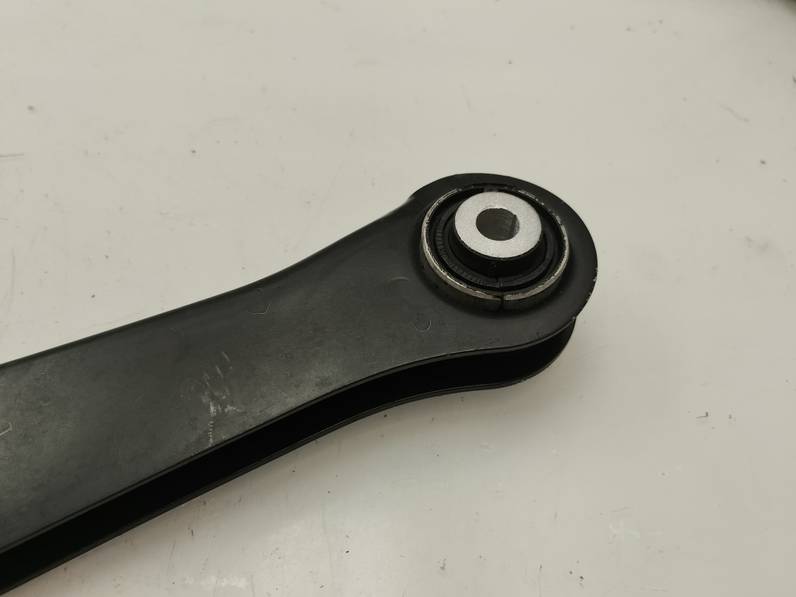 BRAZO SUSPENSION SUPERIOR TRASERO DERECHO AUDI A4 AVANT 2017 2.0 16V TDI (150 CV)