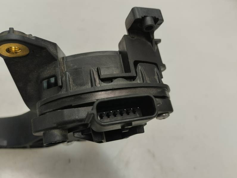 POTENCIOMETRO PEDAL DACIA DUSTER III 2021 1.0 (91CV)