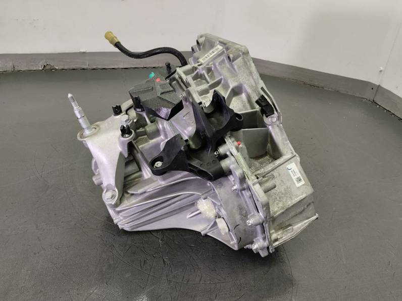 CAJA CAMBIOS DACIA DUSTER III 2021 1.0 (91CV)