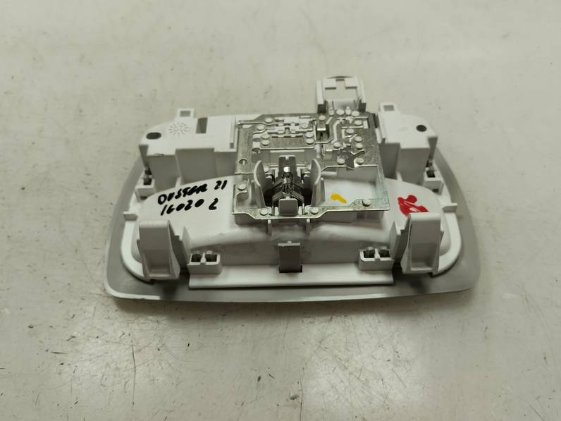 LUZ INTERIOR DACIA DUSTER III 2021 1.0 (91CV)