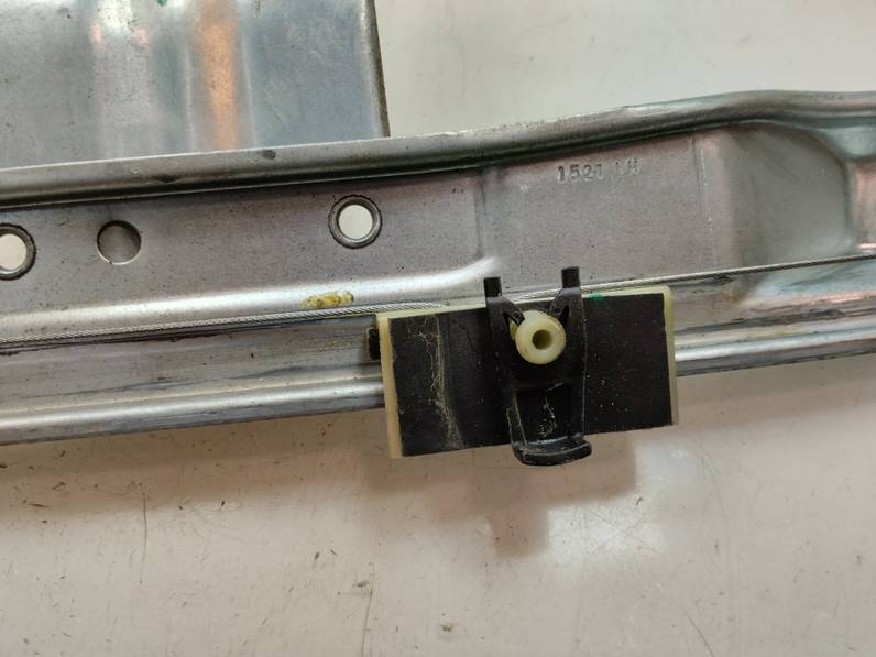 ELEVALUNAS TRASERO IZQUIERDO DACIA DUSTER III 2021 1.0 (91CV)