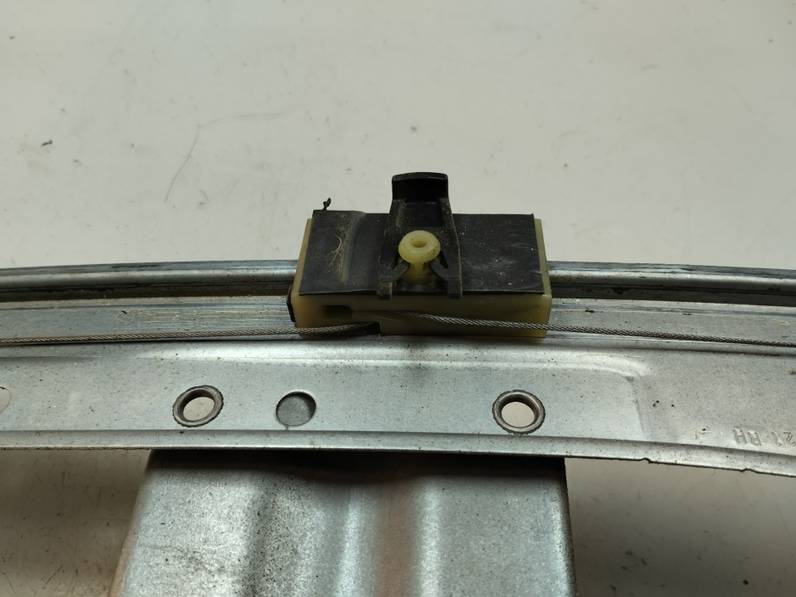 ELEVALUNAS TRASERO DERECHO DACIA DUSTER III 2021 1.0 (91CV)