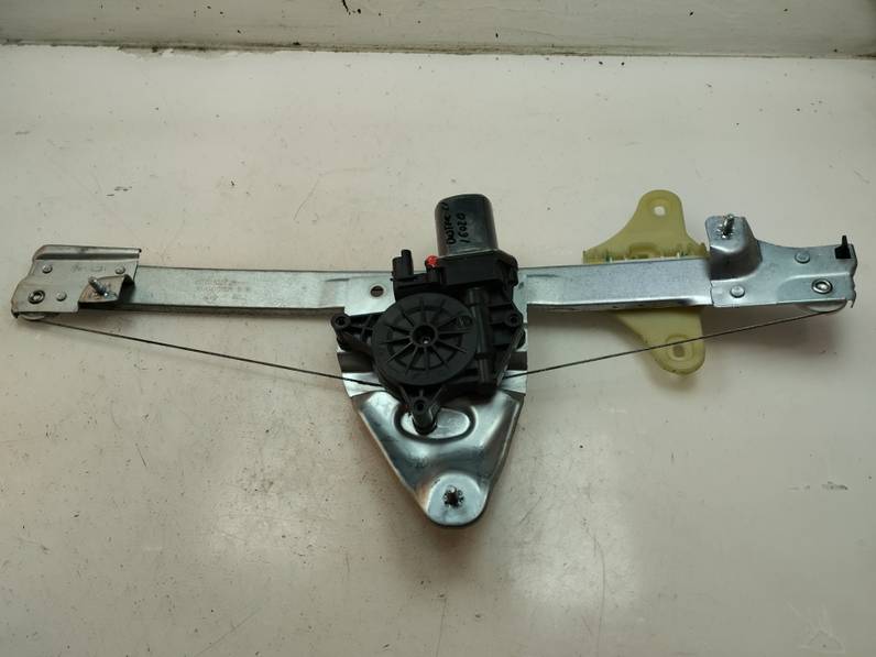 ELEVALUNAS DELANTERO IZQUIERDO DACIA DUSTER III 2021 1.0 (91CV)