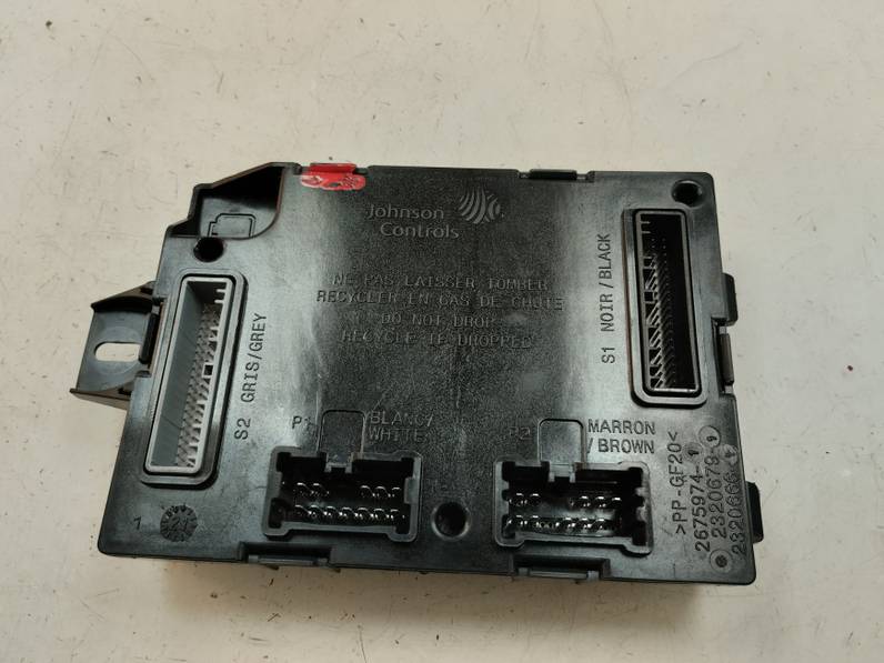 CAJA RELES FUSIBLES DACIA DUSTER III 2021 1.0 (91CV)