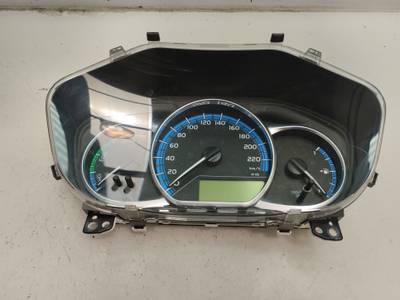 CUADRO INSTRUMENTOS TOYOTA YARIS 2015 HÍBRIDO 74 KW (101 CV)