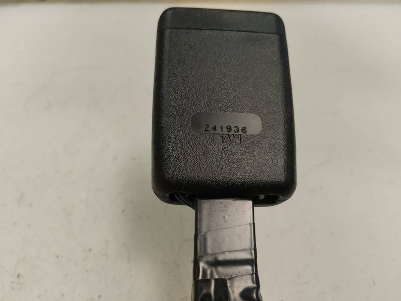 CINTURON SEGURIDAD DELANTERO DERECHO TOYOTA YARIS 2015 HÍBRIDO 74 KW (101 CV)