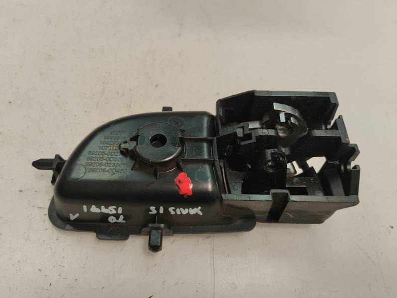 MANETA INTERIOR TRASERA DERECHA TOYOTA YARIS 2015 HÍBRIDO 74 KW (101 CV)