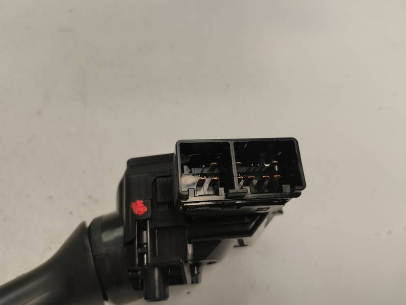 MANDO LIMPIA TOYOTA YARIS 2015 HÍBRIDO 74 KW (101 CV)