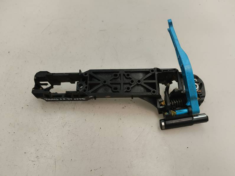 MANETA EXTERIOR TRASERA IZQUIERDA TOYOTA YARIS 2015 HÍBRIDO 74 KW (101 CV)