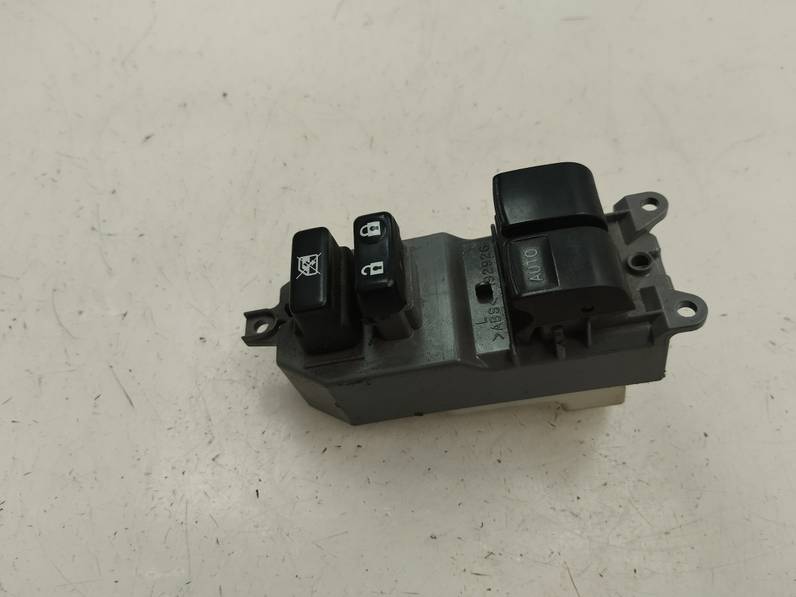 MANDO ELEVALUNAS DELANTERO IZQUIERDO TOYOTA YARIS 2015 HÍBRIDO 74 KW (101 CV)