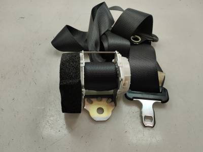 CINTURON SEGURIDAD TRASERO DERECHO TOYOTA YARIS 2015 HÍBRIDO 74 KW (101 CV)