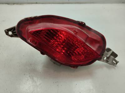 PILOTO TRASERO IZQUIERDO TOYOTA YARIS 2015 HÍBRIDO 74 KW (101 CV)