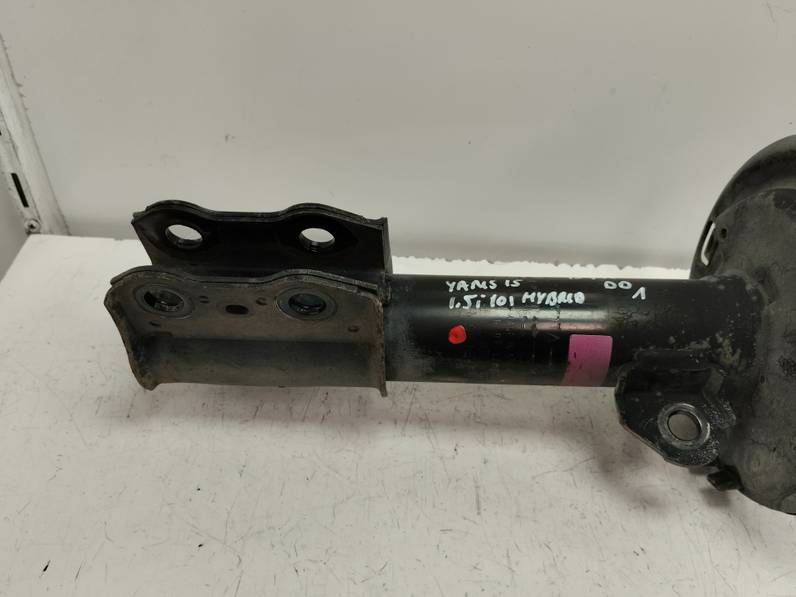 AMORTIGUADOR DELANTERO DERECHO TOYOTA YARIS 2015 HÍBRIDO 74 KW (101 CV)