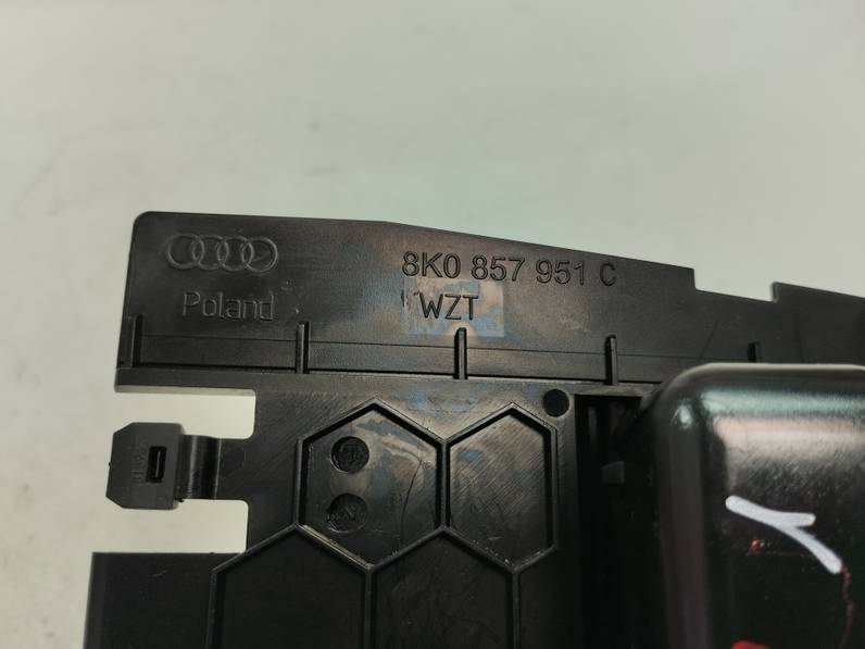 CENICERO AUDI Q5 2014 2.0 16V TDI (177 CV)