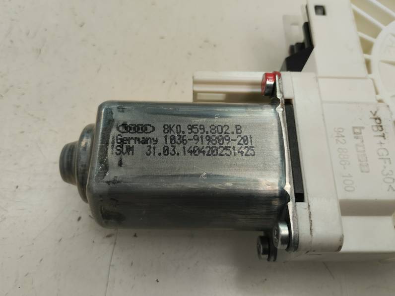 MOTOR ELEVALUNAS DELANTERO DERECHO AUDI Q5 2014 2.0 16V TDI (177 CV)
