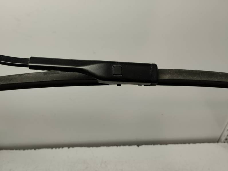 BRAZO LIMPIA DELANTERO IZQUIERDO AUDI Q5 2014 2.0 16V TDI (177 CV)