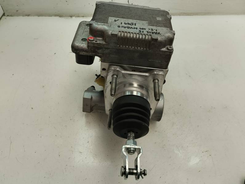 BOMBA FRENO TOYOTA YARIS 2015 HÍBRIDO 74 KW (101 CV)