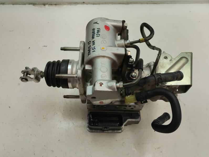 BOMBA FRENO TOYOTA YARIS 2015 HÍBRIDO 74 KW (101 CV)