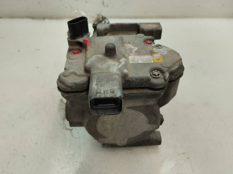 COMPRESOR AIRE ACONDICIONADO TOYOTA YARIS 2015 HÍBRIDO 74 KW (101 CV)