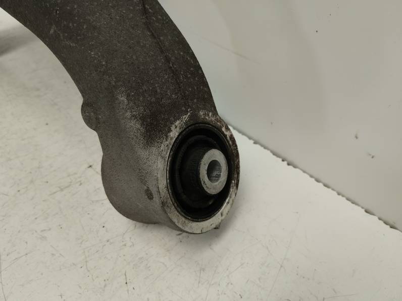 BRAZO SUSPENSION SUPERIOR TRASERO DERECHO AUDI Q5 2014 2.0 16V TDI (177 CV)