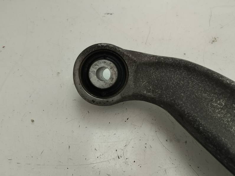 BRAZO SUSPENSION SUPERIOR TRASERO IZQUIERDO AUDI Q5 2014 2.0 16V TDI (177 CV)