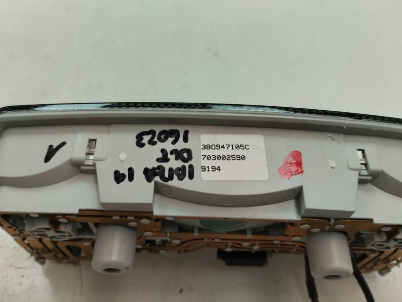 LUZ INTERIOR SEAT IBIZA 2019 1.0 TSI (95 CV)