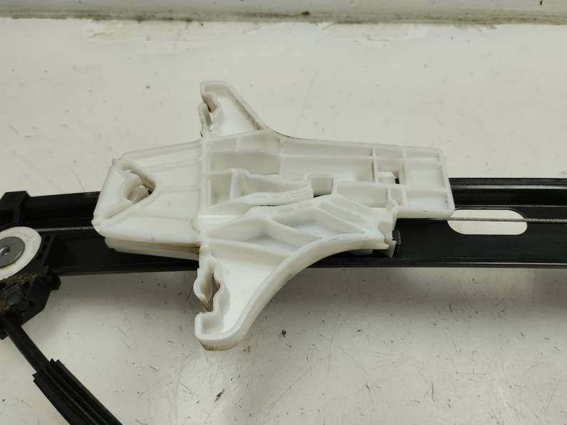 ELEVALUNAS TRASERO IZQUIERDO SEAT IBIZA 2019 1.0 TSI (95 CV)