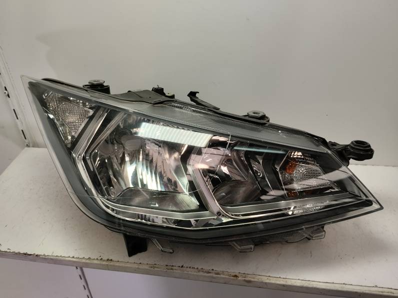 FARO DERECHO SEAT IBIZA 2019 1.0 TSI (95 CV)