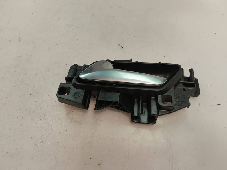 MANETA INTERIOR TRASERA IZQUIERDA OPEL CORSA F 2020 1.2 (101 CV)