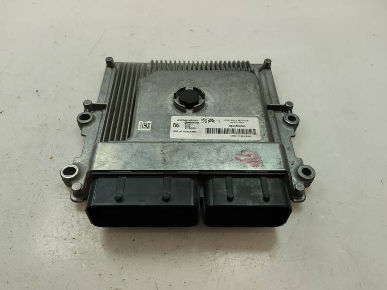 CENTRALITA MOTOR UCE OPEL CORSA F 2020 1.2 (101 CV)