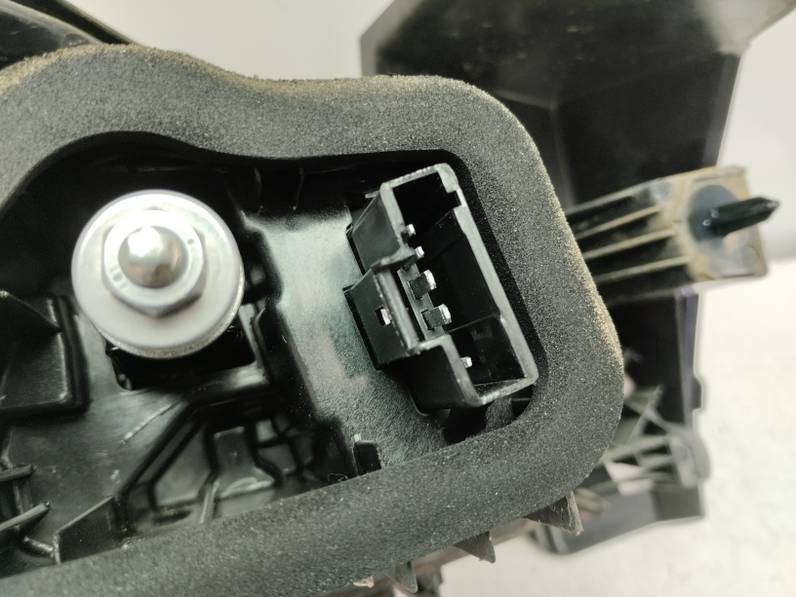 PILOTO TRASERO DERECHO OPEL CORSA F 2020 1.2 (101 CV)