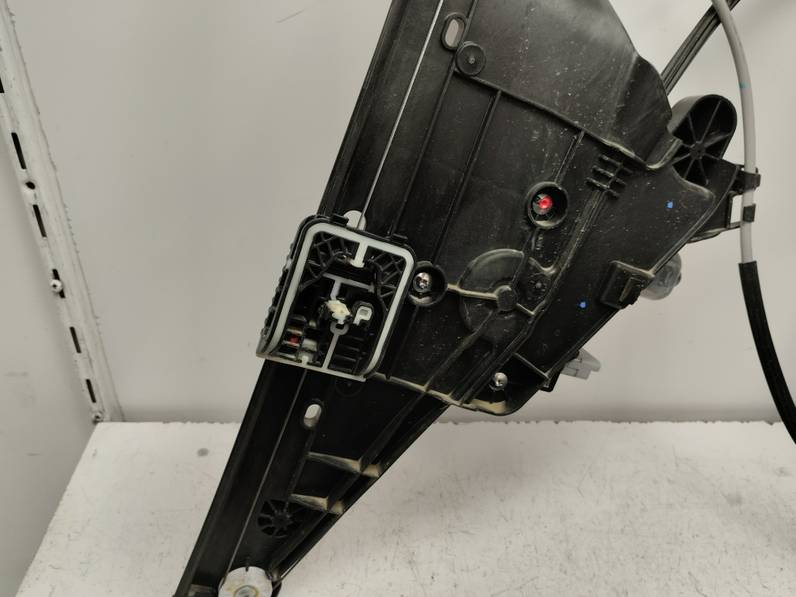 ELEVALUNAS DELANTERO IZQUIERDO OPEL CORSA F 2020 1.2 (101 CV)