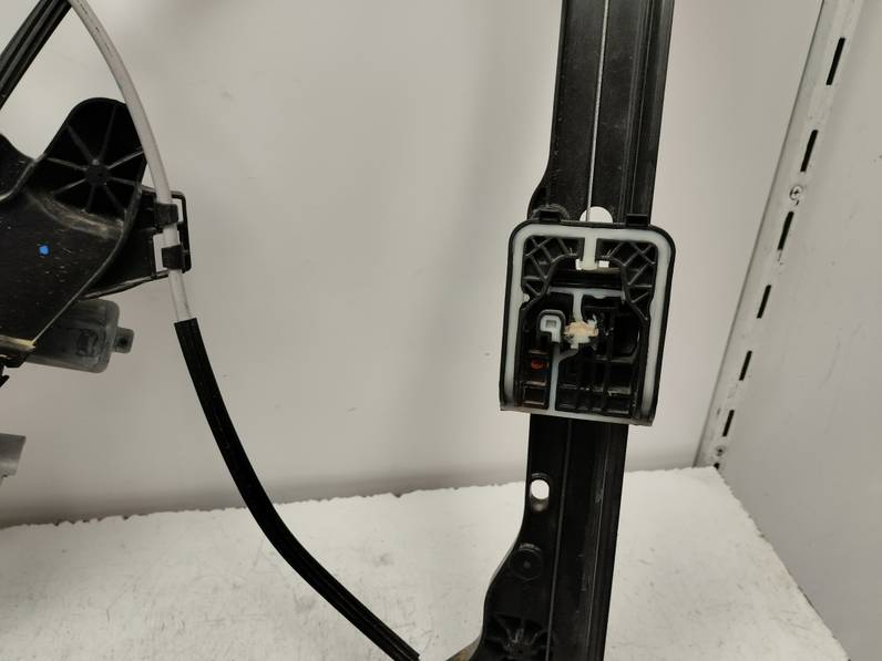 ELEVALUNAS DELANTERO IZQUIERDO OPEL CORSA F 2020 1.2 (101 CV)