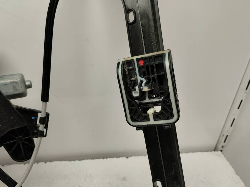 ELEVALUNAS DELANTERO DERECHO OPEL CORSA F 2020 1.2 (101 CV)