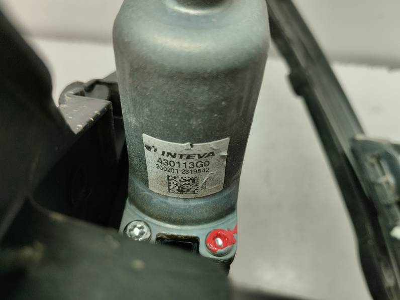 ELEVALUNAS DELANTERO DERECHO OPEL CORSA F 2020 1.2 (101 CV)