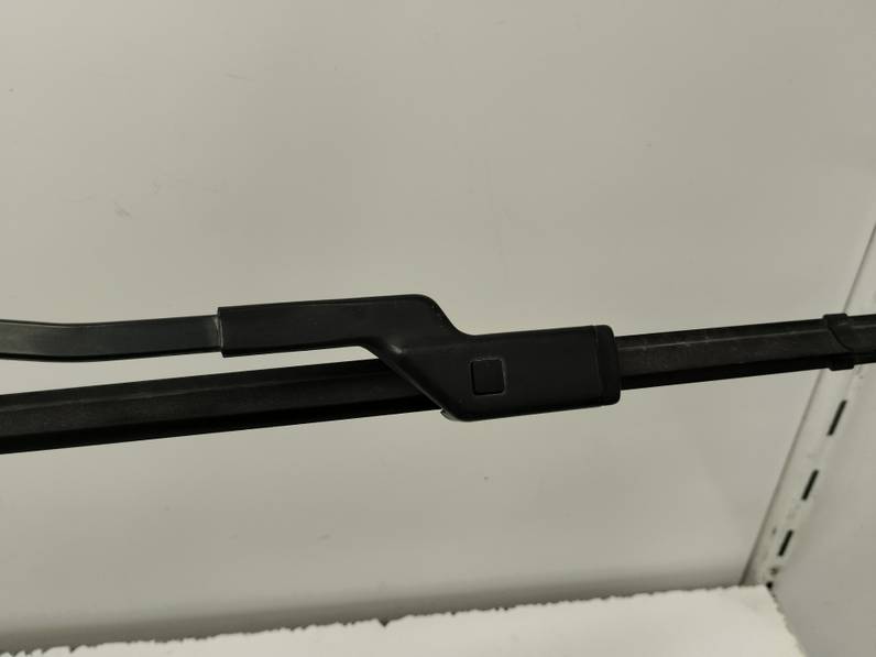 BRAZO LIMPIA DELANTERO DERECHO OPEL CORSA F 2020 1.2 (101 CV)