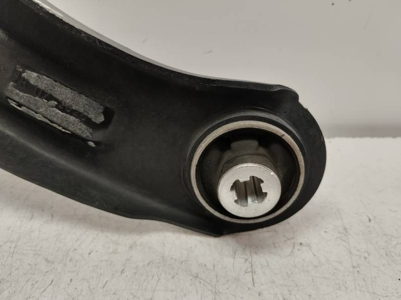 BRAZO SUSPENSION INFERIOR DELANTERO DERECHO OPEL CORSA F 2020 1.2 (101 CV)