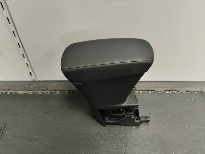 JUEGO ASIENTOS COMPLETO OPEL CORSA F 2020 1.2 (101 CV)