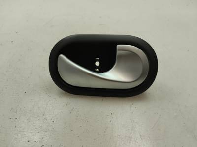 MANETA INTERIOR TRASERA DERECHA RENAULT CLIO III 2010 1.5 DCI D (86 CV)